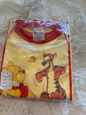 Vintage NWT Winnie the Pooh Kids Pajamas
